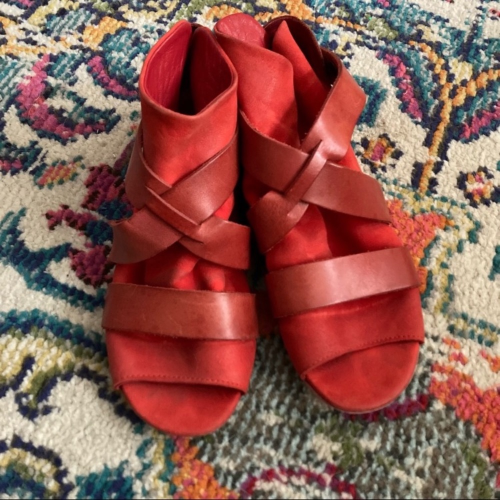 Rare Free People Red Leather Gladiator Sandals